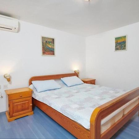 Apartments Davorka Banjole Exterior photo